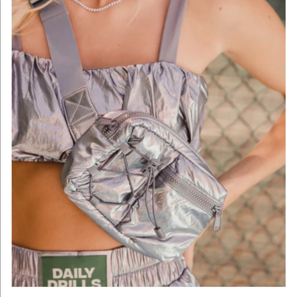 Daily Drills Nylon Fanny Pack Metallic